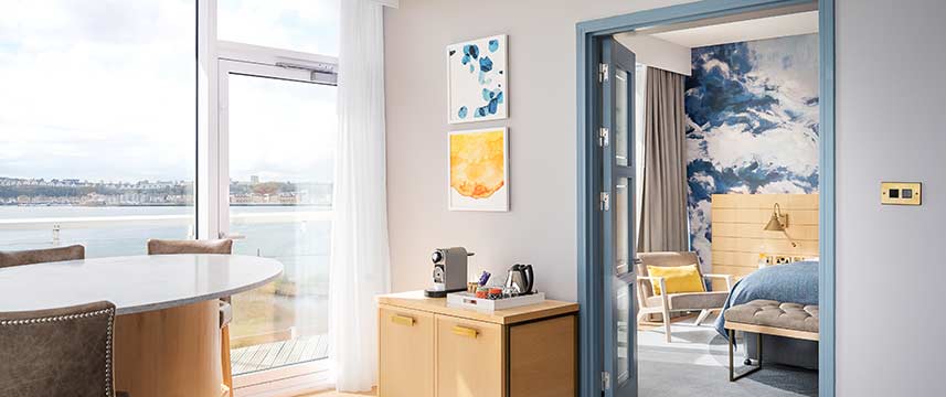 voco St David`s Cardiff - One Bed Suite